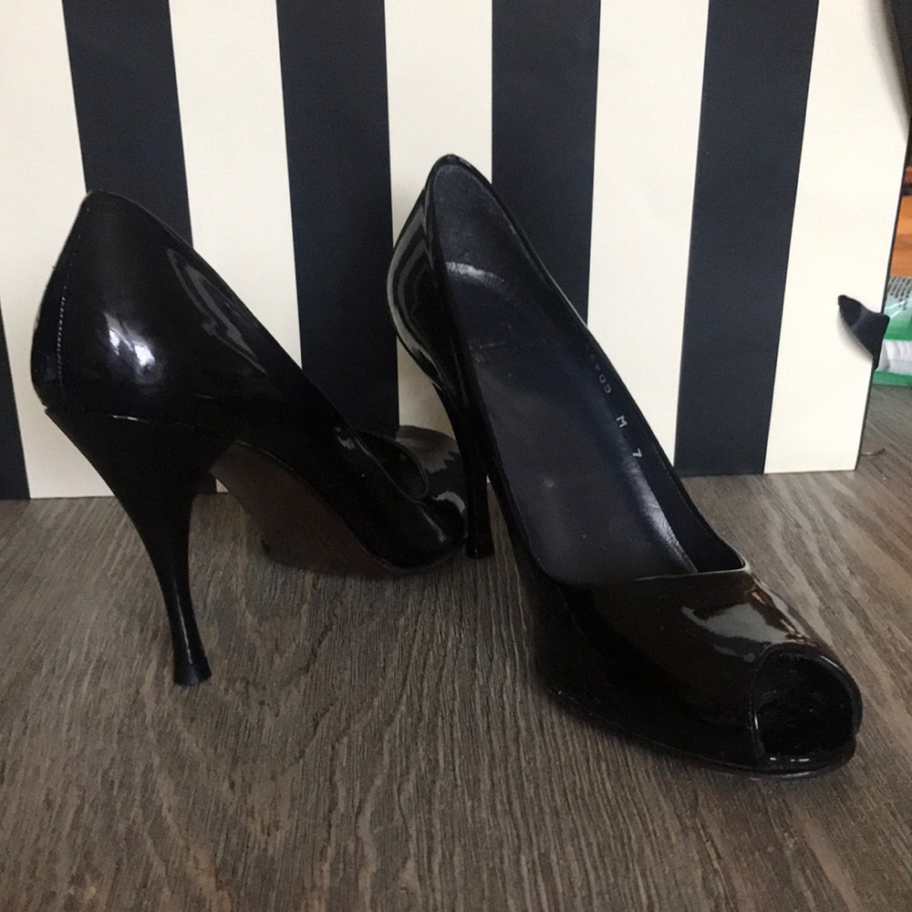 🔥Stuart Weitzman Peep Toe Heels🔥